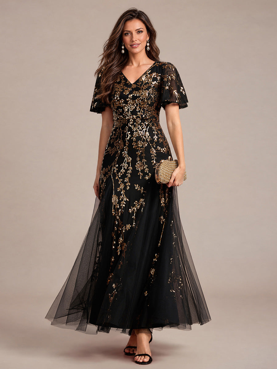 Maxi V-Ausschnitt A-Linie Kleid Aus Pailletten Mit Rüschendetails Aus Tüll #Farbe_Schwarz & Gold