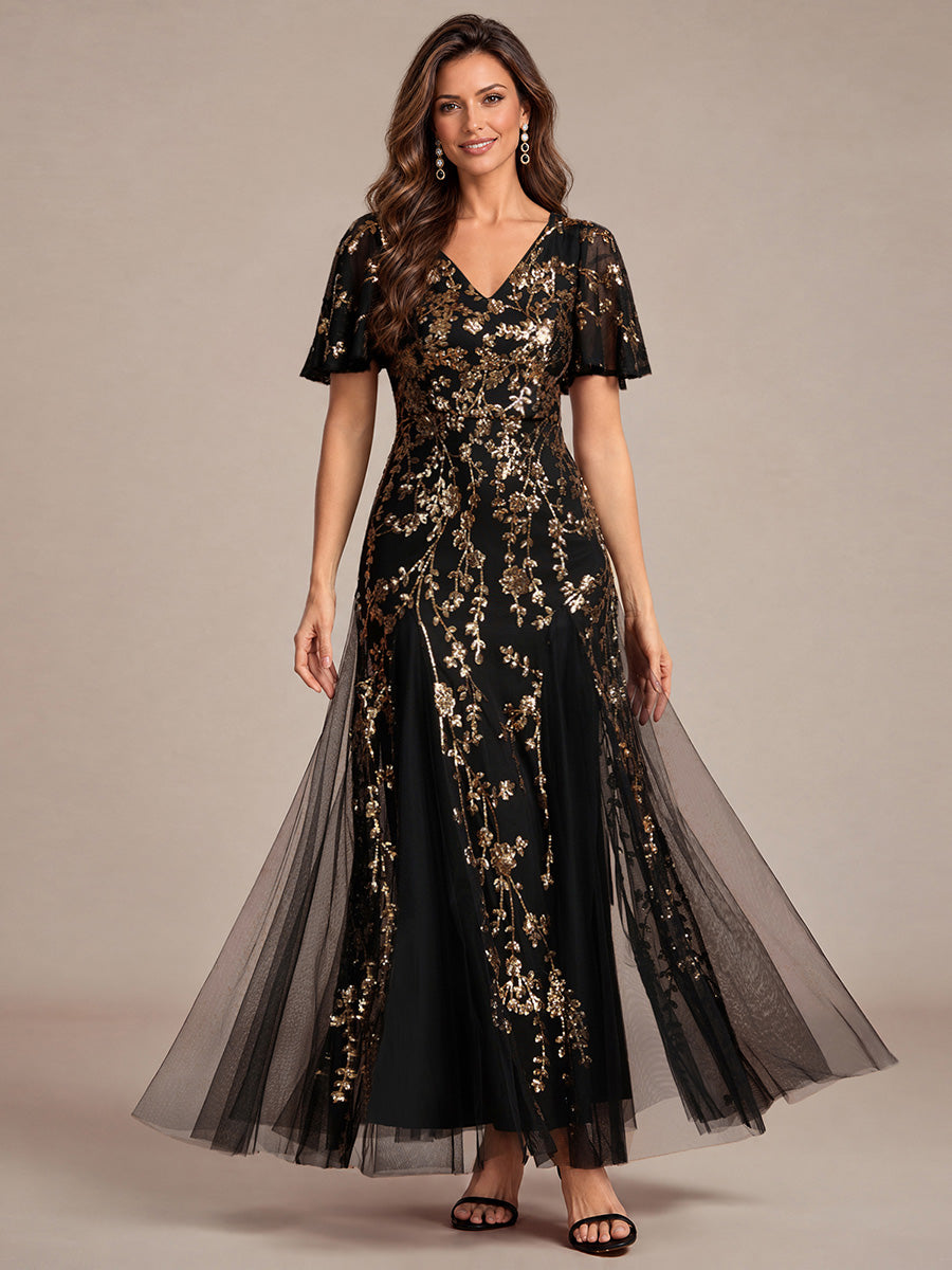Maxi V-Ausschnitt A-Linie Kleid Aus Pailletten Mit Rüschendetails Aus Tüll #Farbe_Schwarz & Gold