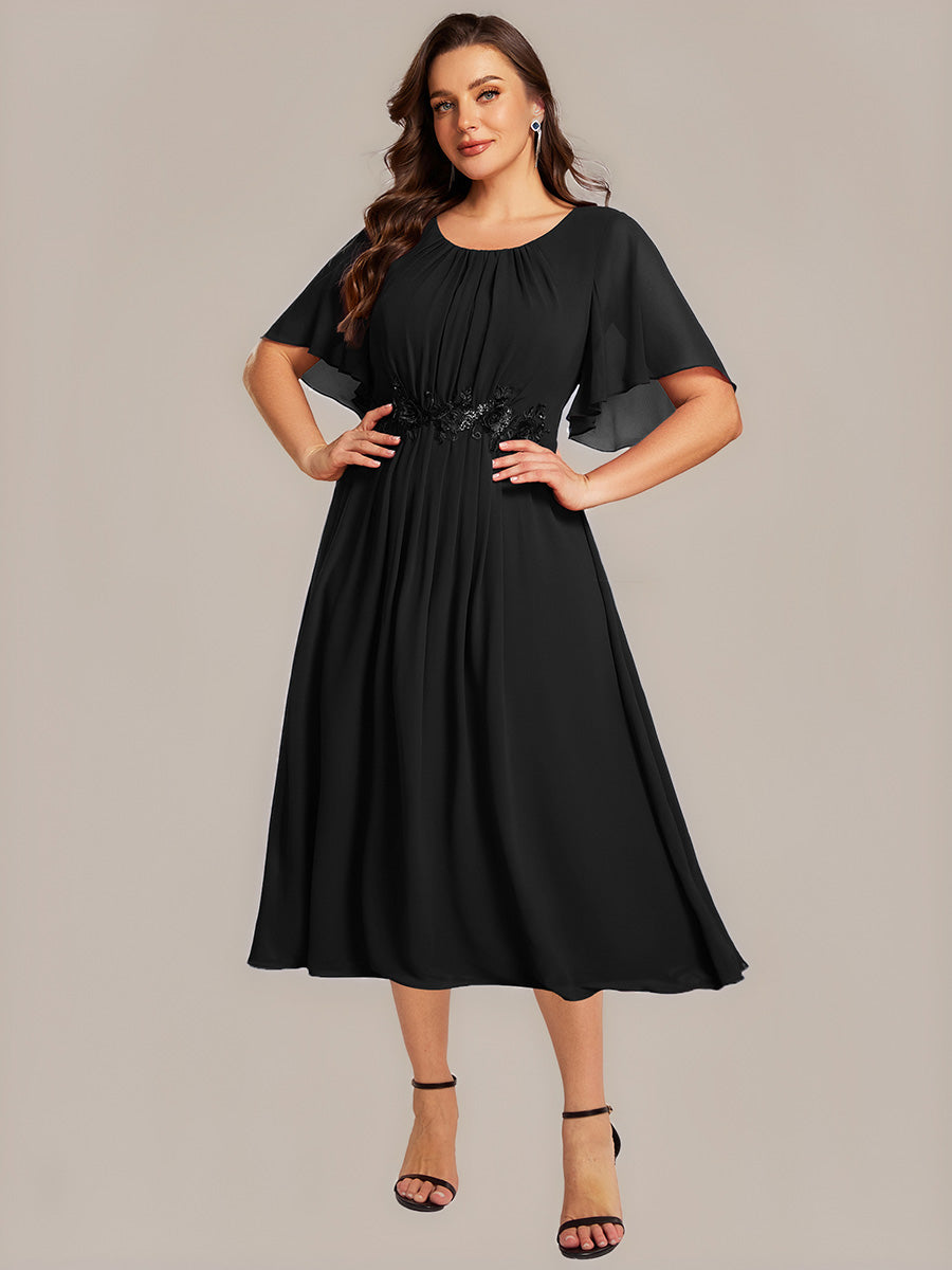 Midi Länge A Linie Chiffon Kleid Mit Rundhalsausschnitt Raffung Blumenmuster Und Applikationen #Farbe_Schwarz
