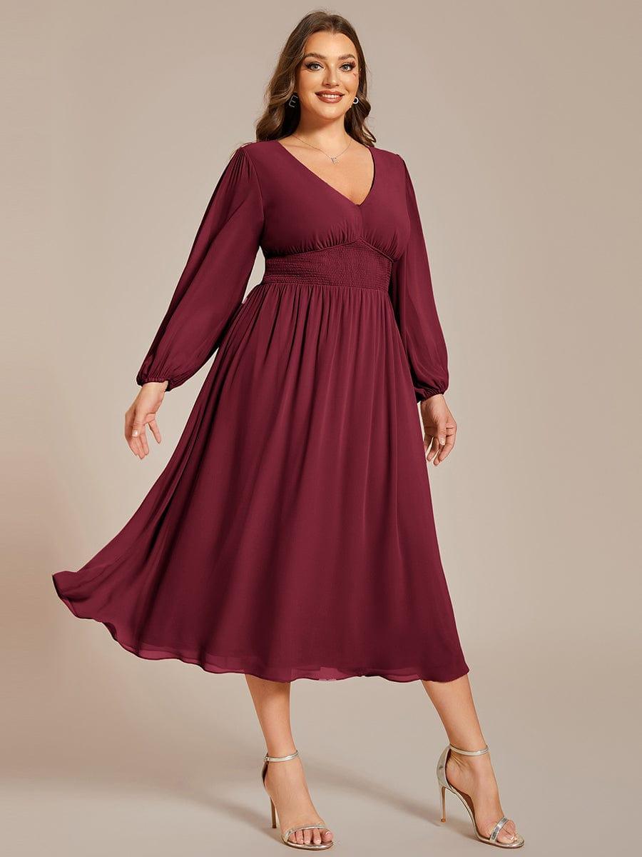 Glitzerndes A-Linien-Abendkleid mit Empire-Taille und langen Laternen?rmeln #farbe_Burgundy