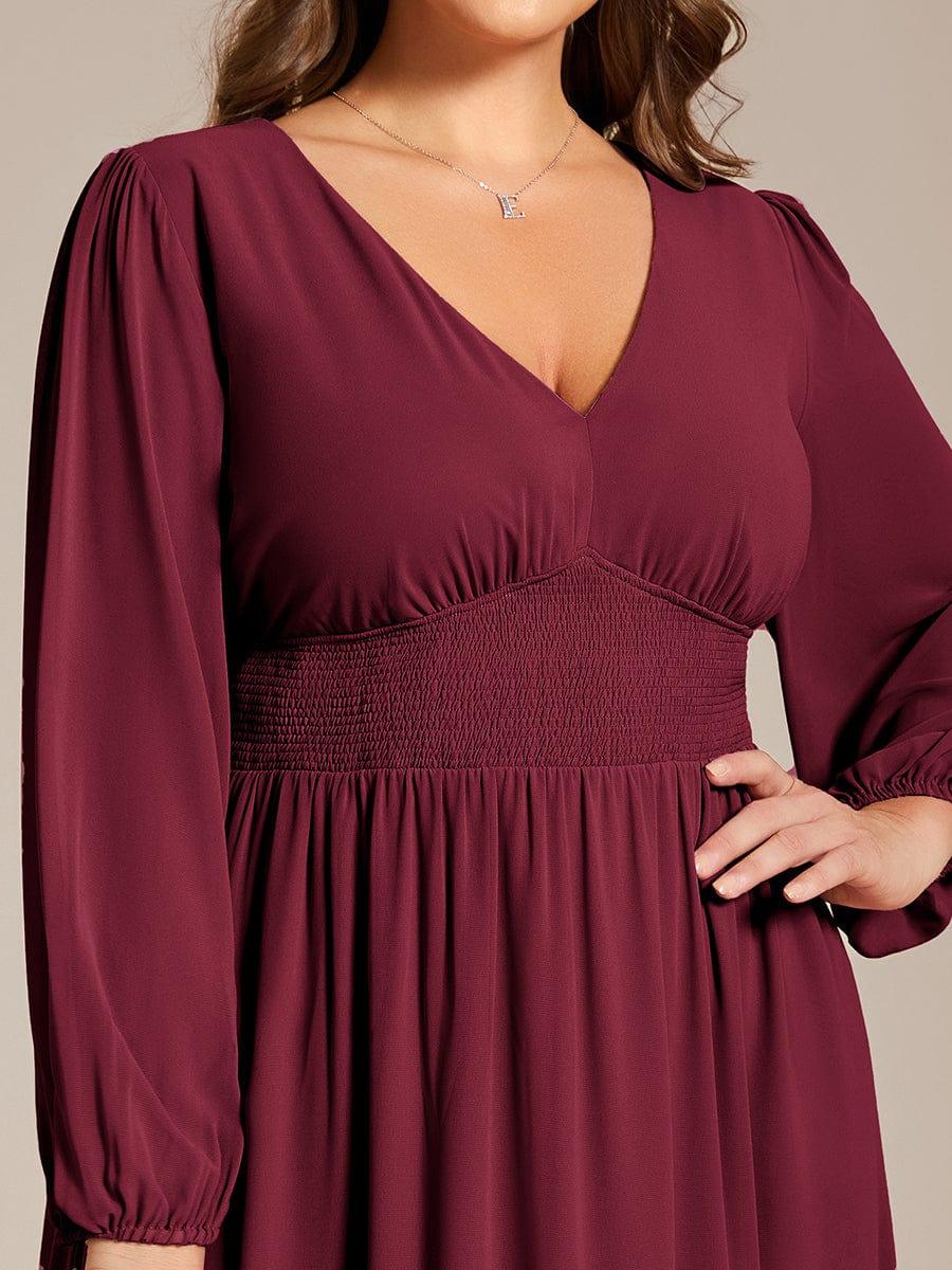 Glitzerndes A-Linien-Abendkleid mit Empire-Taille und langen Laternen?rmeln #farbe_Burgundy