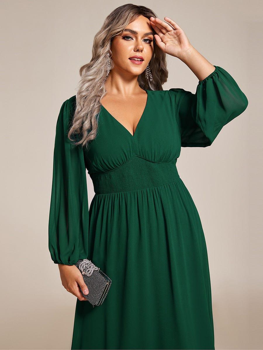 Funkelndes Abendkleid in A-Linie mit Empire-Taille und langen ?rmeln #farbe_Dunkel Gruen
