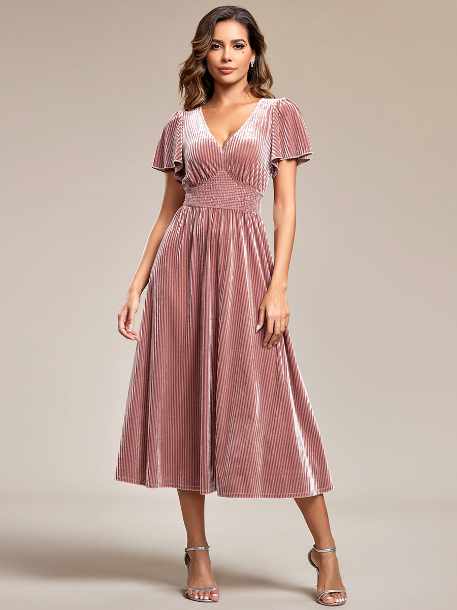 Midi Tee-Länge A-Linie Kleid Mit V-Ausschnitt Aus Weichem Samt Elegant Und Bequem Kleid #Farbe_Orchideenviolett