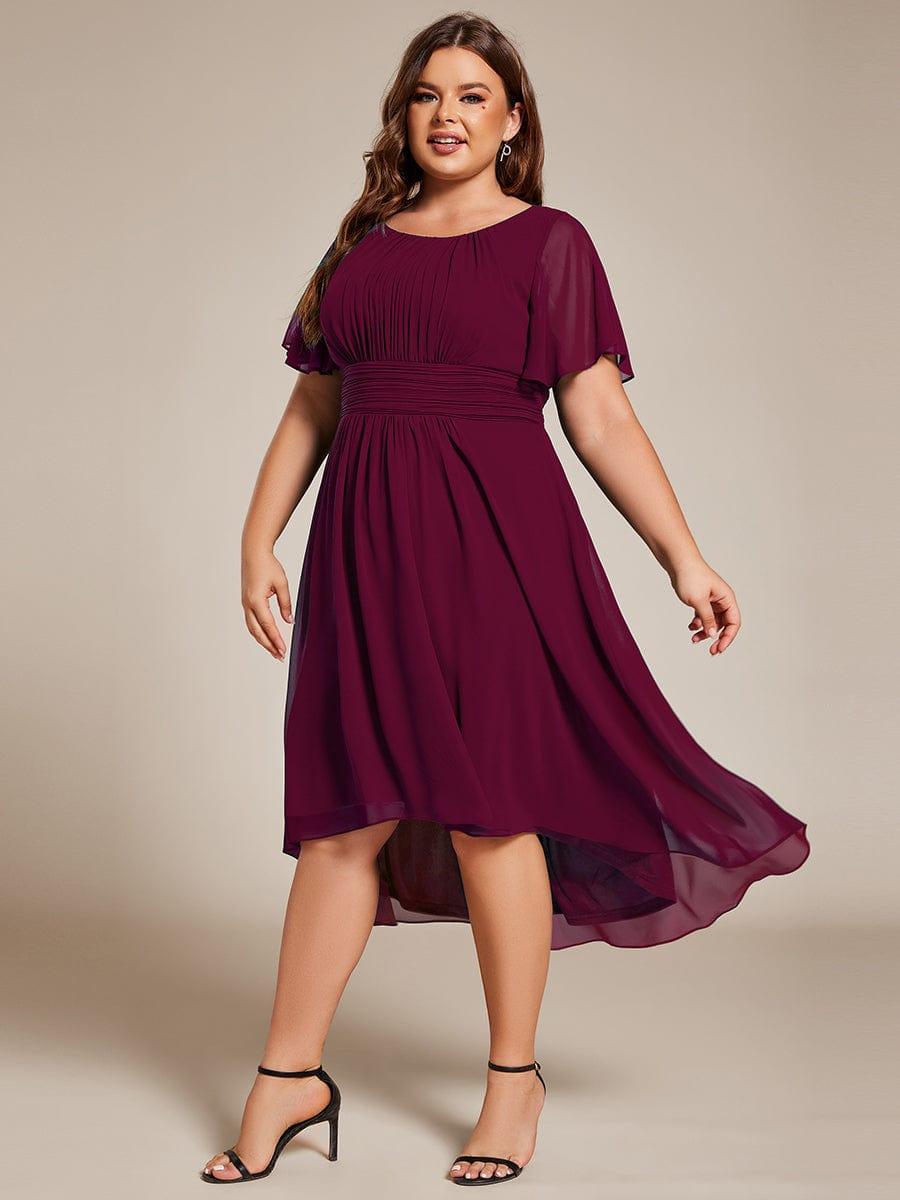 Robe d'invit¨¦ de mariage trap¨¨ze en mousseline fluide ¨¤ encolure ronde et longueur au genou #farbe_Burgundy
