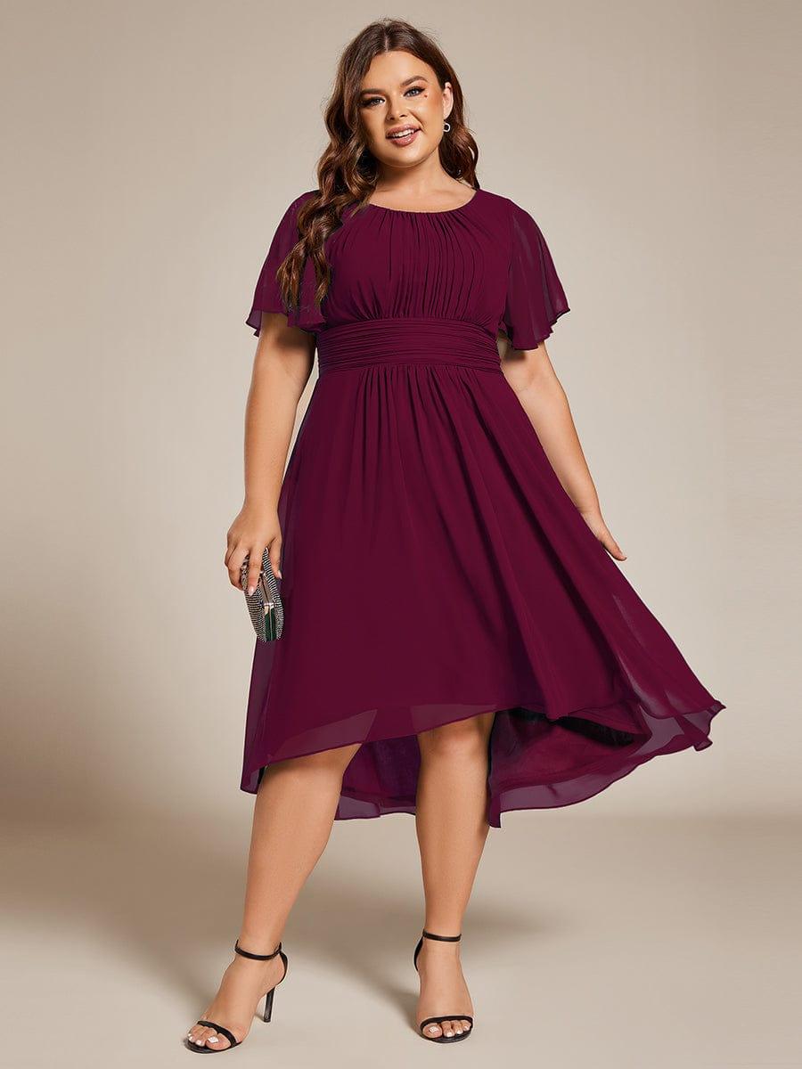Robe d'invit¨¦ de mariage trap¨¨ze en mousseline fluide ¨¤ encolure ronde et longueur au genou #farbe_Burgundy