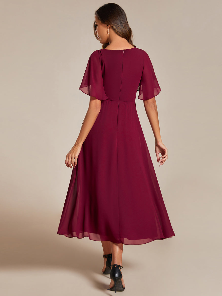 Midi Länge V-Ausschnitt A-Linie Chiffon Kleid Mit Applikationen Und Raffung Details Kleid #Farbe_Burgunderrot
