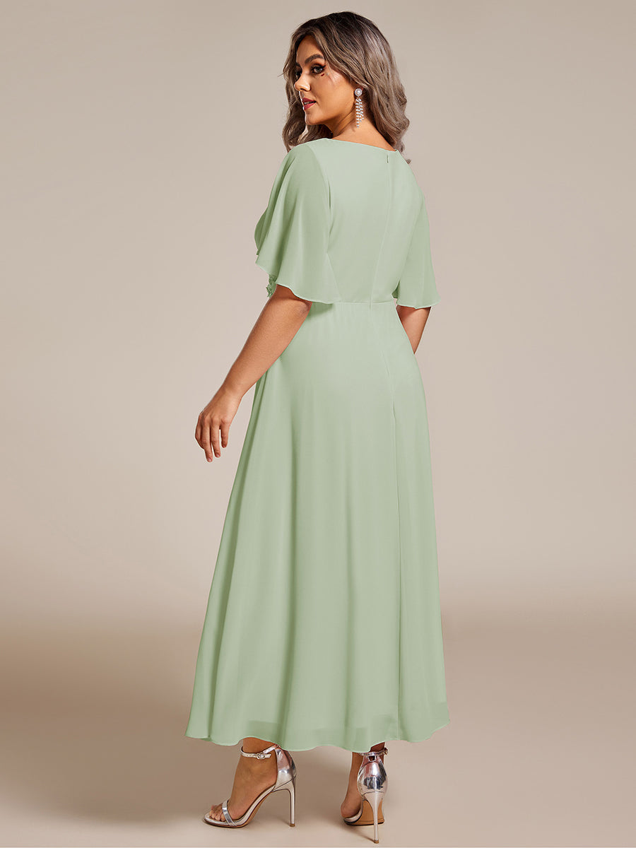 Midi Länge V-Ausschnitt A-Linie Chiffon Kleid Mit Applikationen Und Raffung Details Kleid #Farbe_Mintgrün