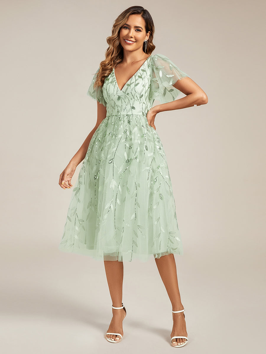 Midi Länge V-Ausschnitt A-Linie Pailletten Kleid Mit Besticktem Blumenmuster Und Gerafften Details #Farbe_Mintgrün