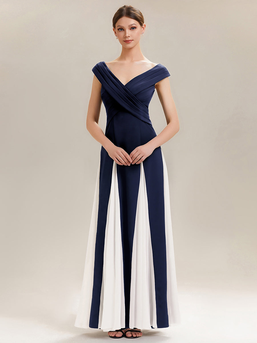 Maxi V-Ausschnitt A-Linie Kleid In Krepp Mit Gerafftem Patchwork Design #Farbe_Marineblau