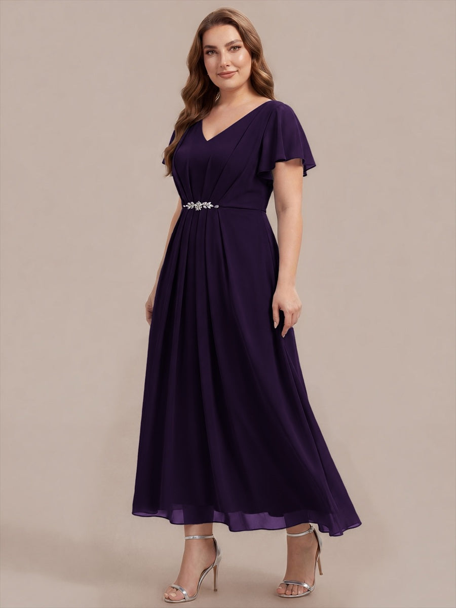 Kn?chellang V-Ausschnitt A-Line Chiffon Kleid R¨¹schendetails Strassverzierungen #Farbe_Dunkelviolett