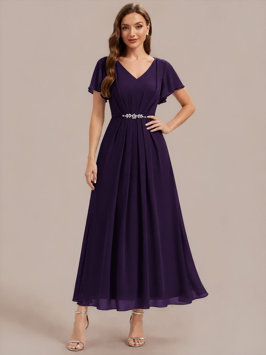Kn?chellang V-Ausschnitt A-Line Chiffon Kleid R¨¹schendetails Strassverzierungen #Farbe_Dunkelviolett