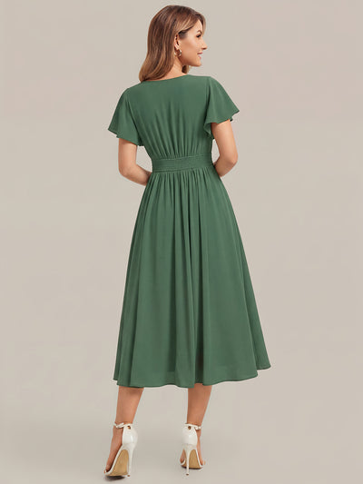 Midi Tee-L?nge Smocked A-Linie Kleid Mit V-Ausschnitt Aus Chiffon Elegant Und Stilvoll Kleid #Farbe_Eukalyptus