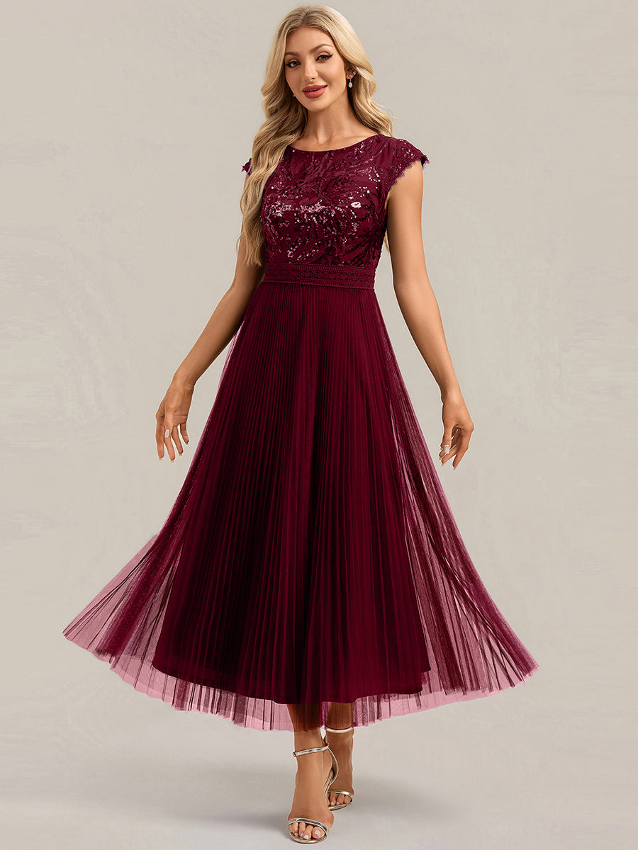 Tea L?nge Rundhals A Linie Pailletten Kleid Mit Sonnenstrahlen Falten Und Durchsichtigen Details Kleid #Farbe_Burgunderrot