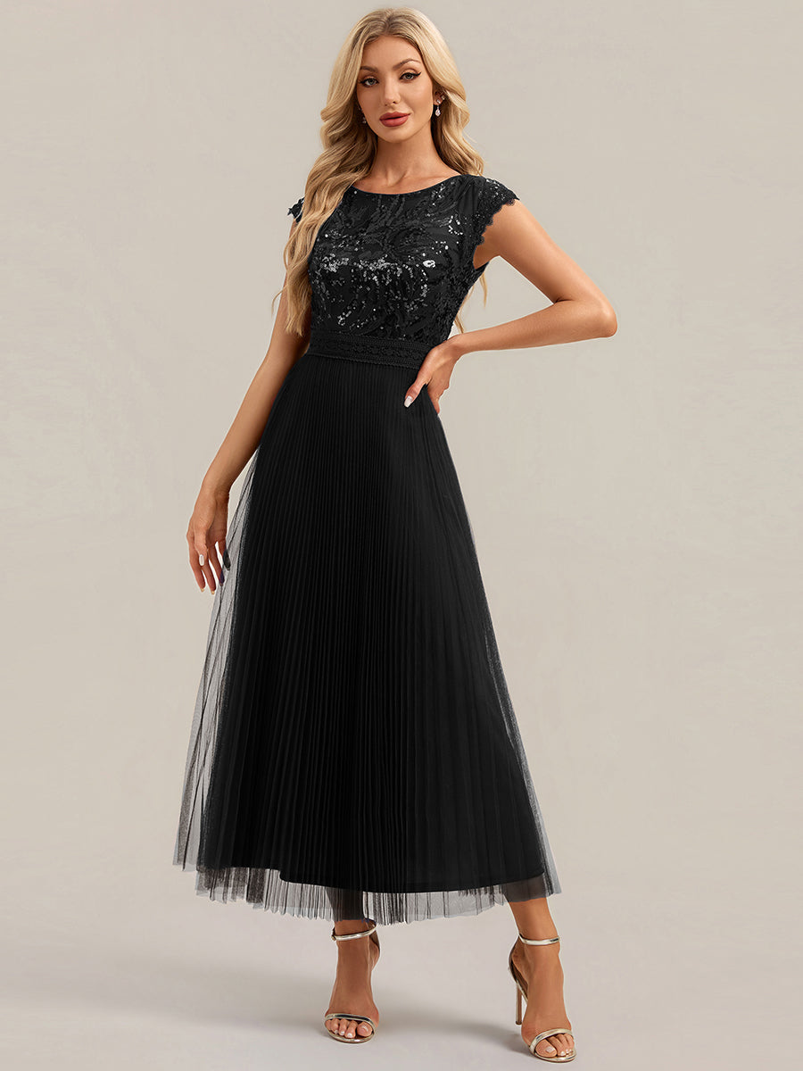 Tea L?nge Rundhals A Linie Pailletten Kleid Mit Sonnenstrahlen Falten Und Durchsichtigen Details Kleid #Farbe_Schwarz