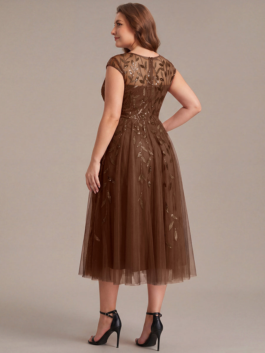 Tea L?nge A Linie Kleid Mit Rundhalsausschnitt Transparente Gestaltung Und Pailletten Kleid #Farbe_Braun