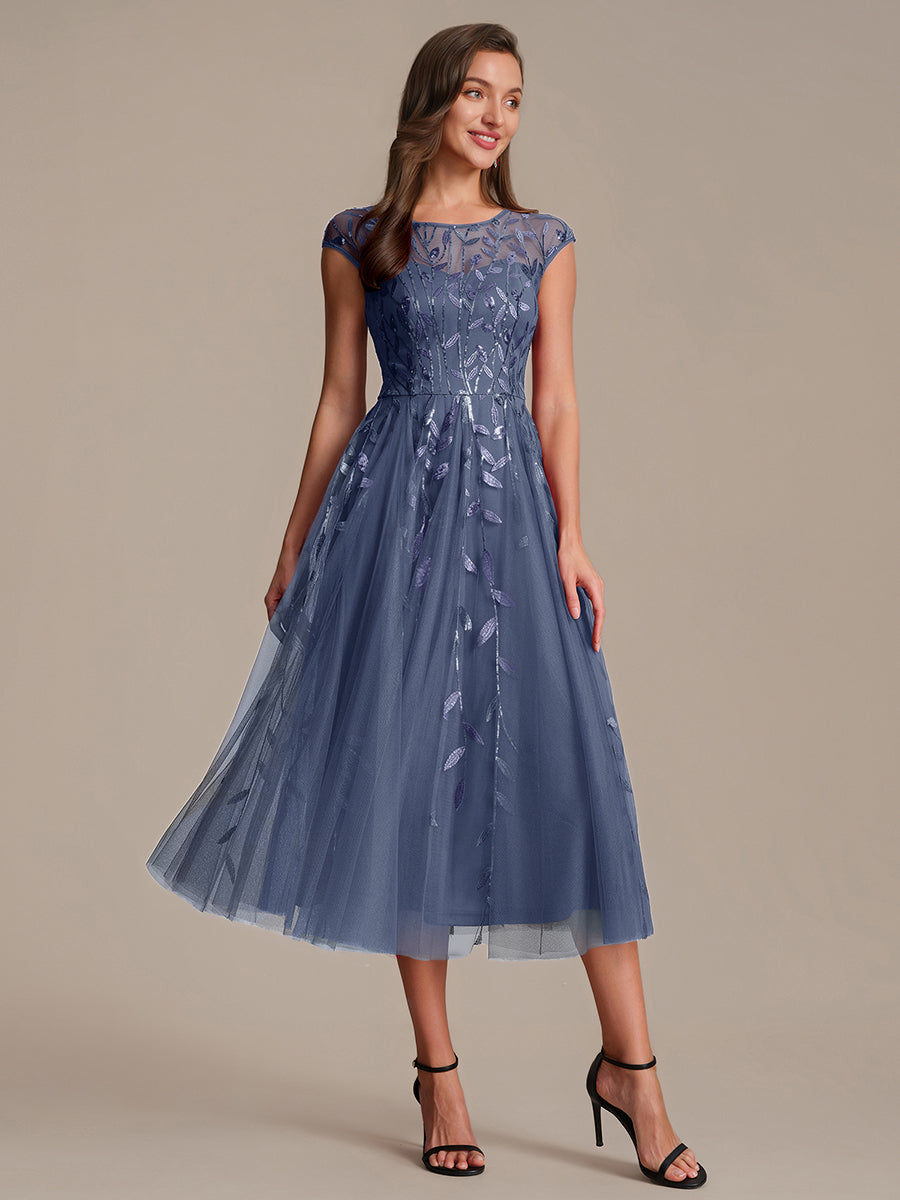 Tea L?nge A Linie Kleid Mit Rundhalsausschnitt Transparente Gestaltung Und Pailletten Kleid #Farbe_Taubenblau