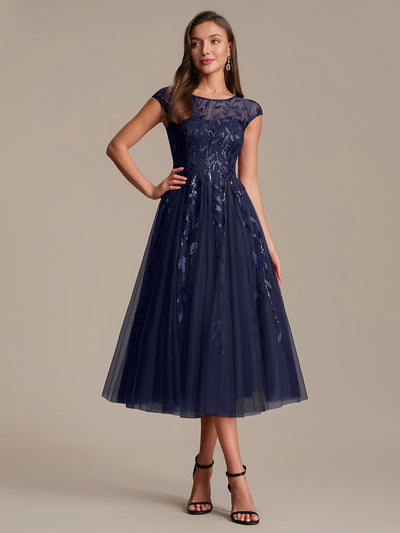 Tea L?nge A Linie Kleid Mit Rundhalsausschnitt Transparente Gestaltung Und Pailletten Kleid #Farbe_Marineblau