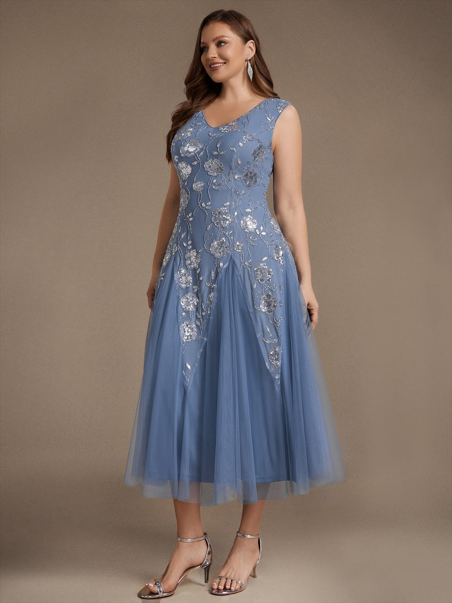 Ärmelloses Paillettenkleid mit Perlenstickerei und V-Ausschnitt hochzeitsgastkleid #Farbe_Taubenblau