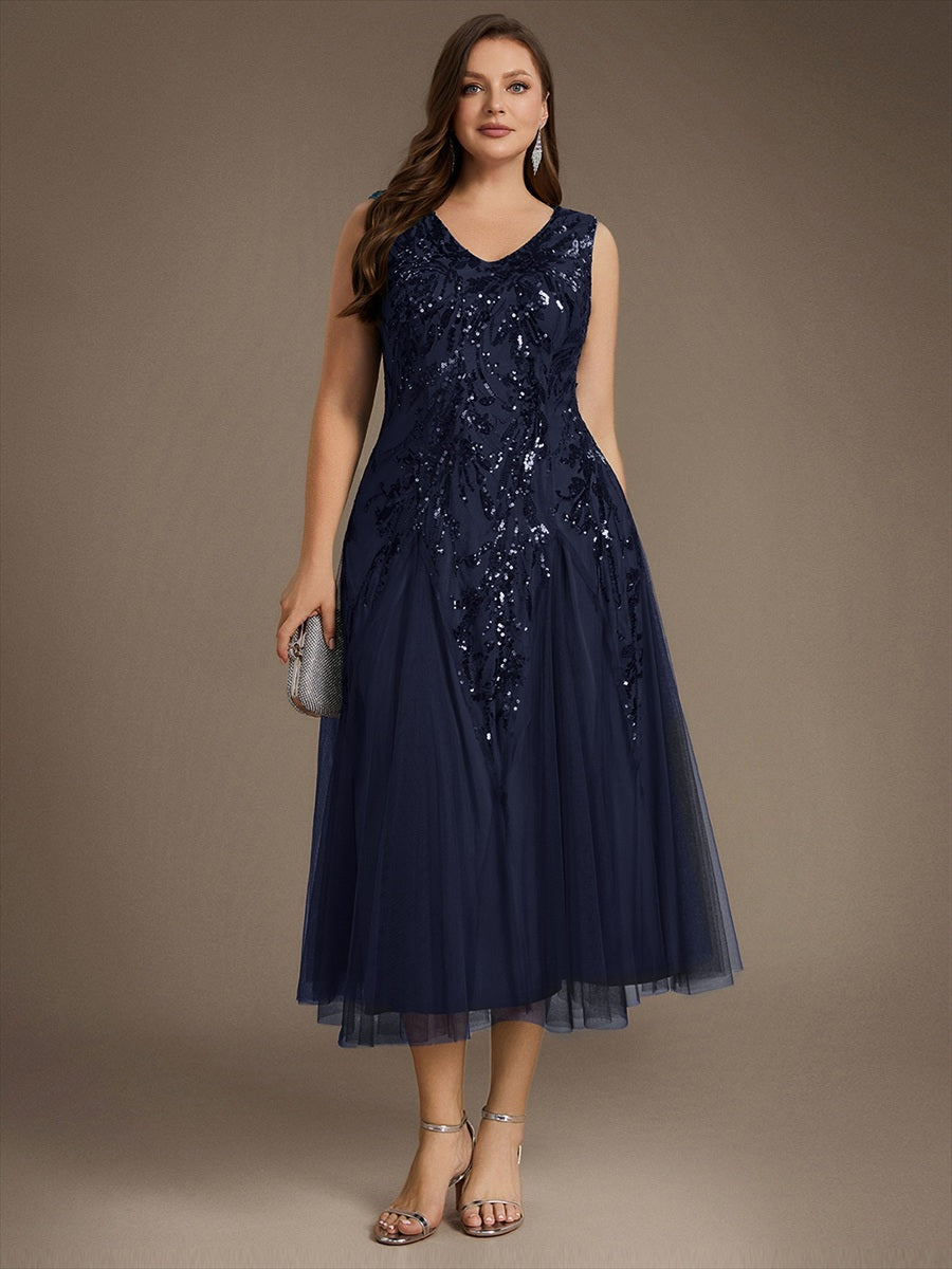 Paillettenkleid mit V-Ausschnitt und A-Linie für Hochzeitsgäste hochzeitsgastkleid #Farbe_Marineblau