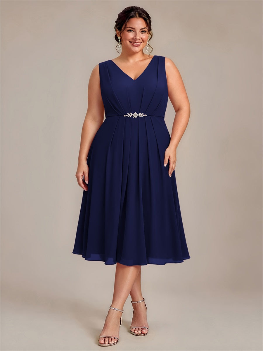 Midi Tee Länge V Ausschnitt Chiffon Kleid Mit Fließendem Rock Perfekt Für Hochzeiten Und Besondere Anlässe Kleid #Farbe_Marineblau