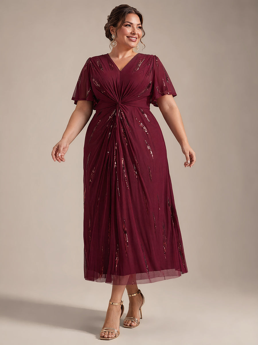 Tea Länge V Ausschnitt Etui Kleid Aus Tüll Mit Pailletten Und Schlitz Zum Binden Kleid #Farbe_Burgunderrot