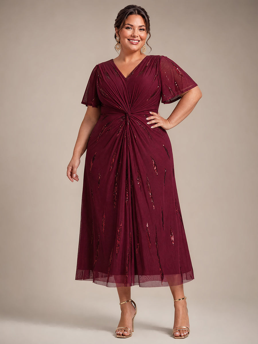 Tea Länge V Ausschnitt Etui Kleid Aus Tüll Mit Pailletten Und Schlitz Zum Binden Kleid #Farbe_Burgunderrot