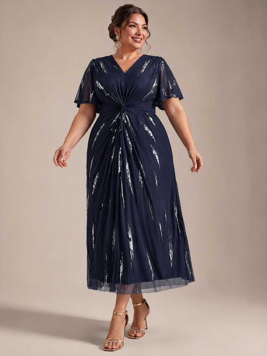 Tea Länge V Ausschnitt Etui Kleid Aus Tüll Mit Pailletten Und Schlitz Zum Binden Kleid #Farbe_Marineblau