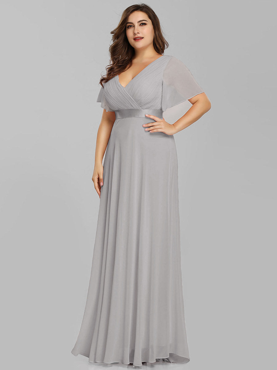 Langes Brautjungfernkleid mit Empire-Taille und kurzen, flatternden Ärmeln #Farbe_Grau