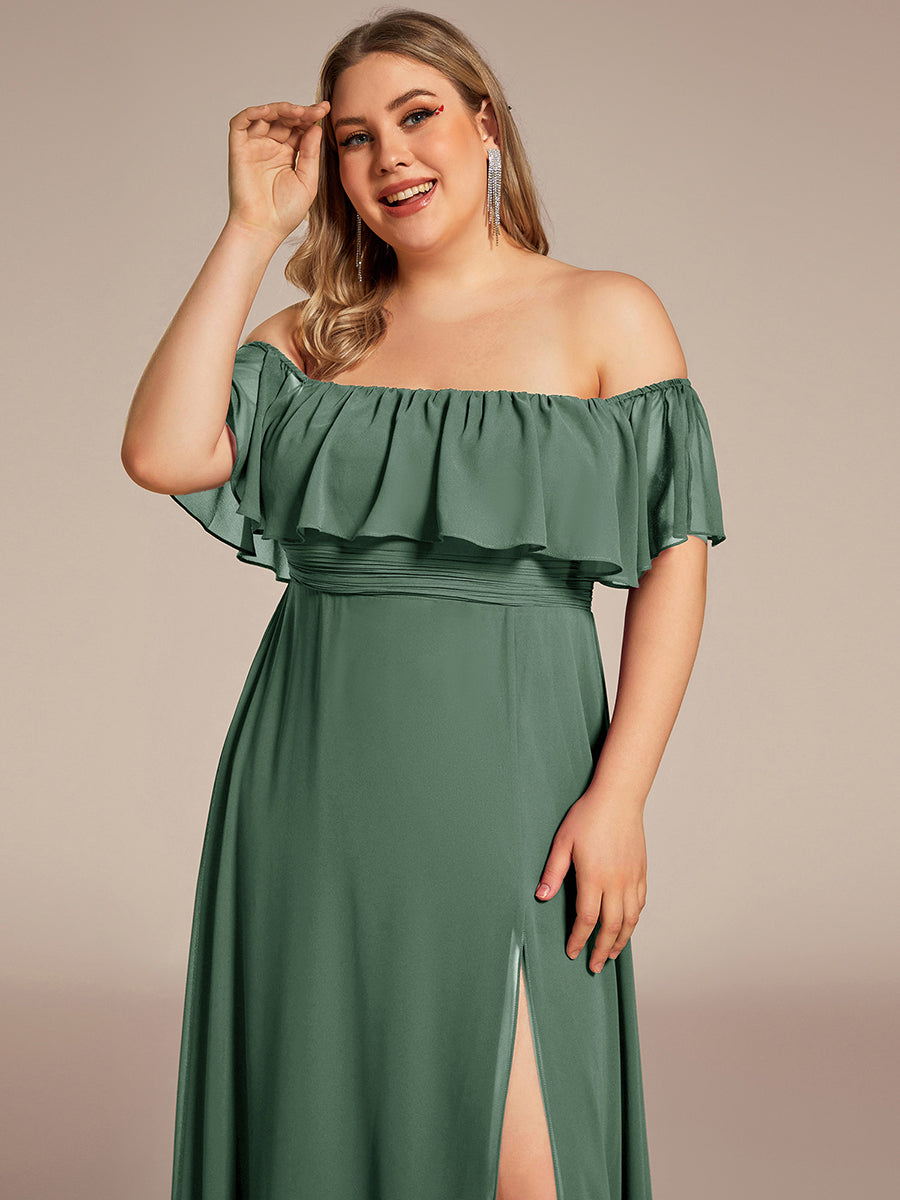 Bodenlanger Offshoulder A-Linie Chiffon Kleid Mit Falten Design Und Oberschenkel Hohem Schlitz #Farbe_Eukalyptus