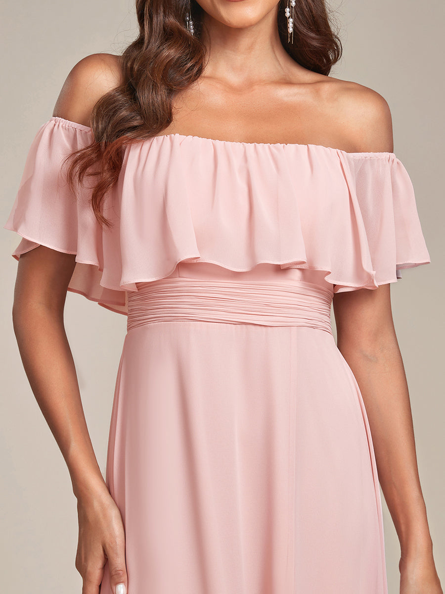 Bodenlanger Offshoulder A-Linie Chiffon Kleid Mit Falten Design Und Oberschenkel Hohem Schlitz #Farbe_Rosa