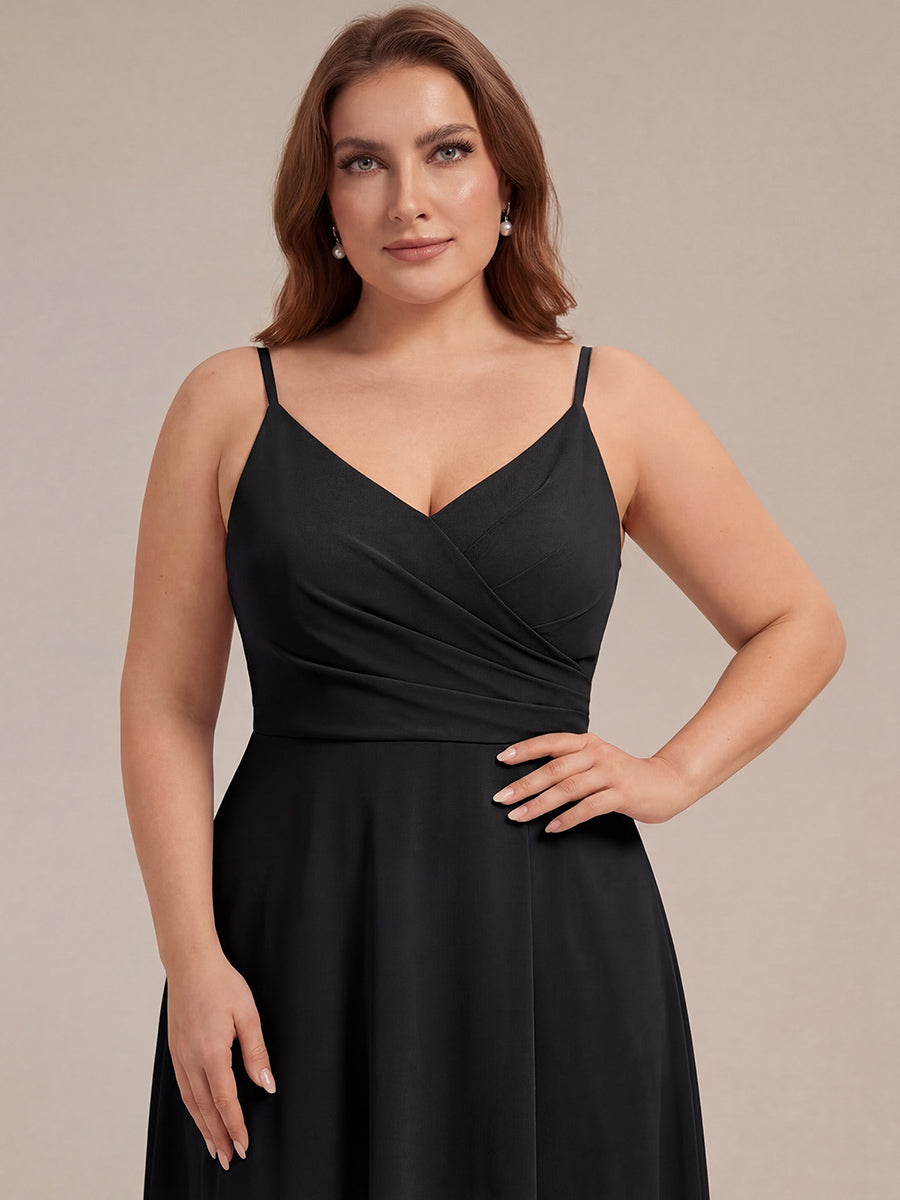 Bodenlanger V-Ausschnitt A-Linie Chiffonkleid Mit Tiefem V-Ausschnitt Und Gerafften Details Kleid #Farbe_Schwarz