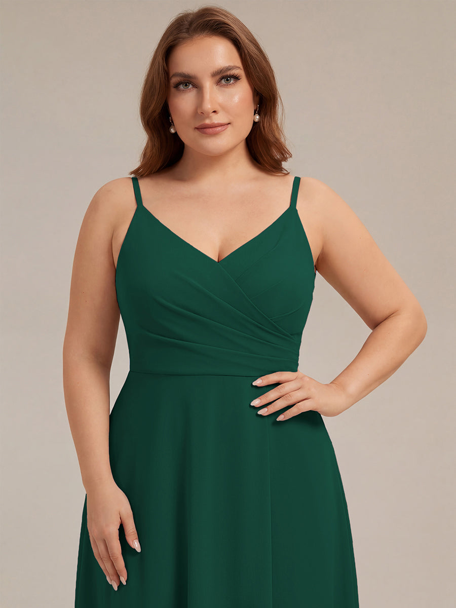 Bodenlanger V-Ausschnitt A-Linie Chiffonkleid Mit Tiefem V-Ausschnitt Und Gerafften Details Kleid #Farbe_Dunkelgrün