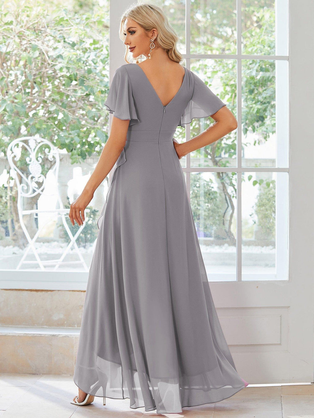Glitzerndes A-Linien-Abendkleid mit Empire-Taille und langen Laternen?rmeln #farbe_Grau