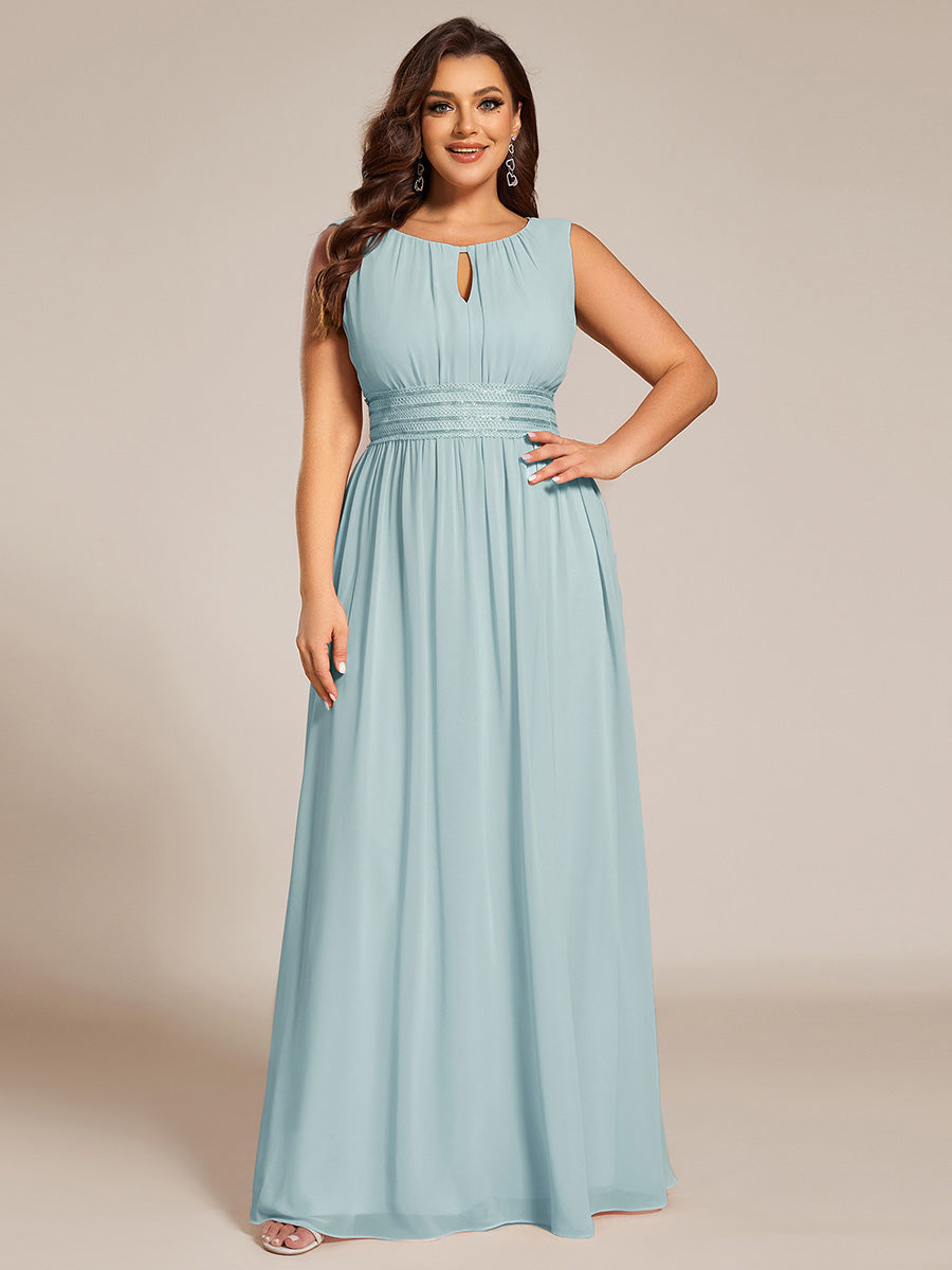 Bodenlanger A-Linien Chiffon Kleid Mit Rundhalsausschnitt Und Bestickten Details #Farbe_Himmelblau