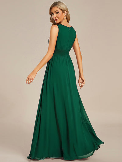Bodenlanger A-Linien Chiffon Kleid Mit Rundhalsausschnitt Und Bestickten Details #Farbe_Dunkelgrün