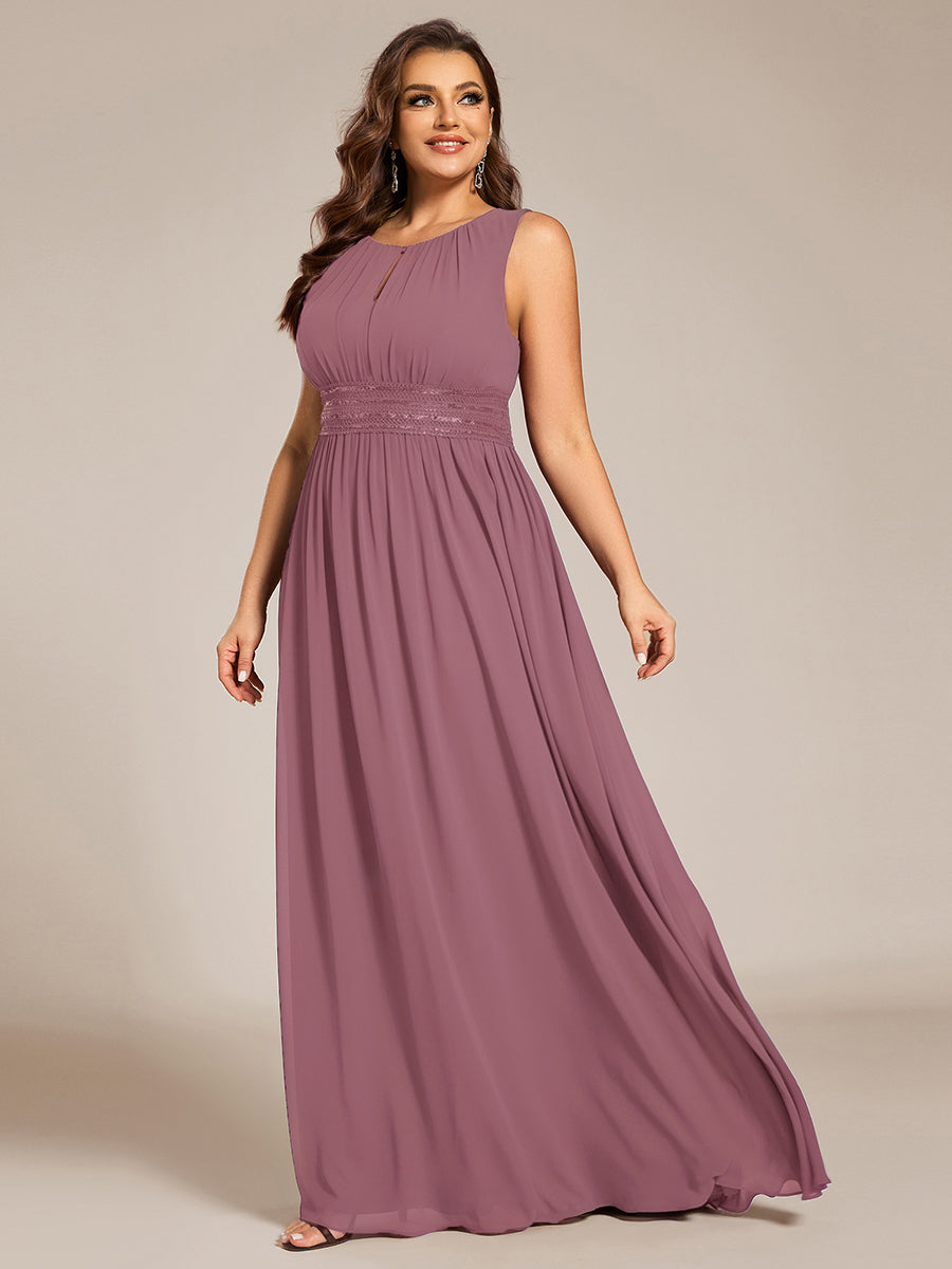 Bodenlanger A-Linien Chiffon Kleid Mit Rundhalsausschnitt Und Bestickten Details #Farbe_Orchideenviolett