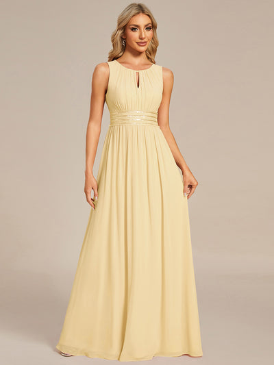 Bodenlanger A-Linien Chiffon Kleid Mit Rundhalsausschnitt Und Bestickten Details #Farbe_Gelb