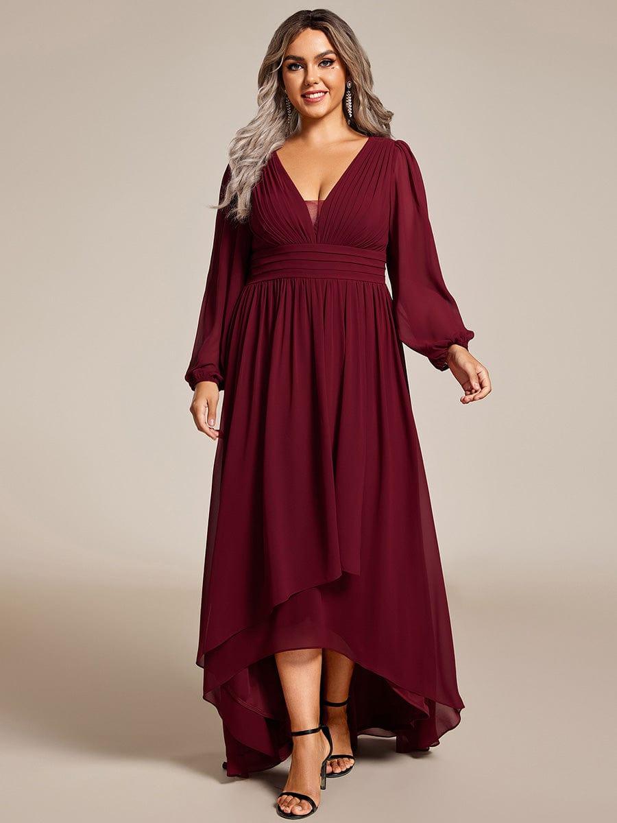 Robe d'invit¨¦ de mariage trap¨¨ze en mousseline fluide ¨¤ encolure ronde et longueur au genou #farbe_Burgundy