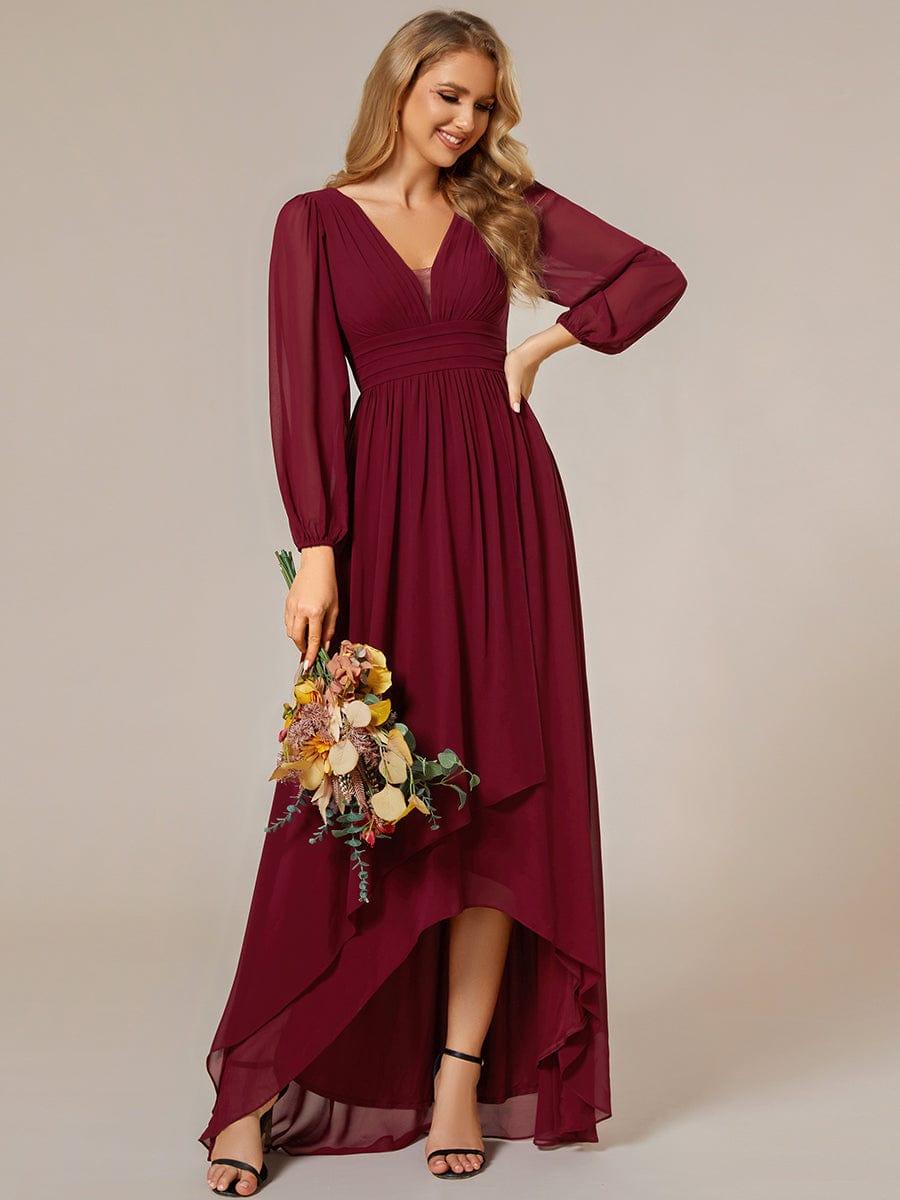 Robe d'invit¨¦ de mariage trap¨¨ze en mousseline fluide ¨¤ encolure ronde et longueur au genou #farbe_Burgundy