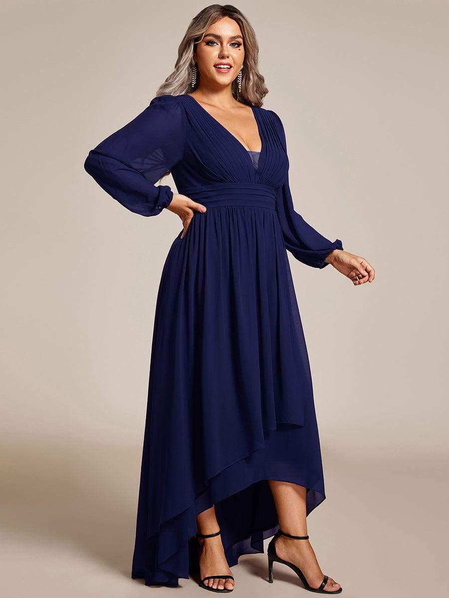 Robe d'invit¨¦ de mariage trap¨¨ze en mousseline fluide ¨¤ encolure ronde et longueur au genou #farbe_Navy Blau