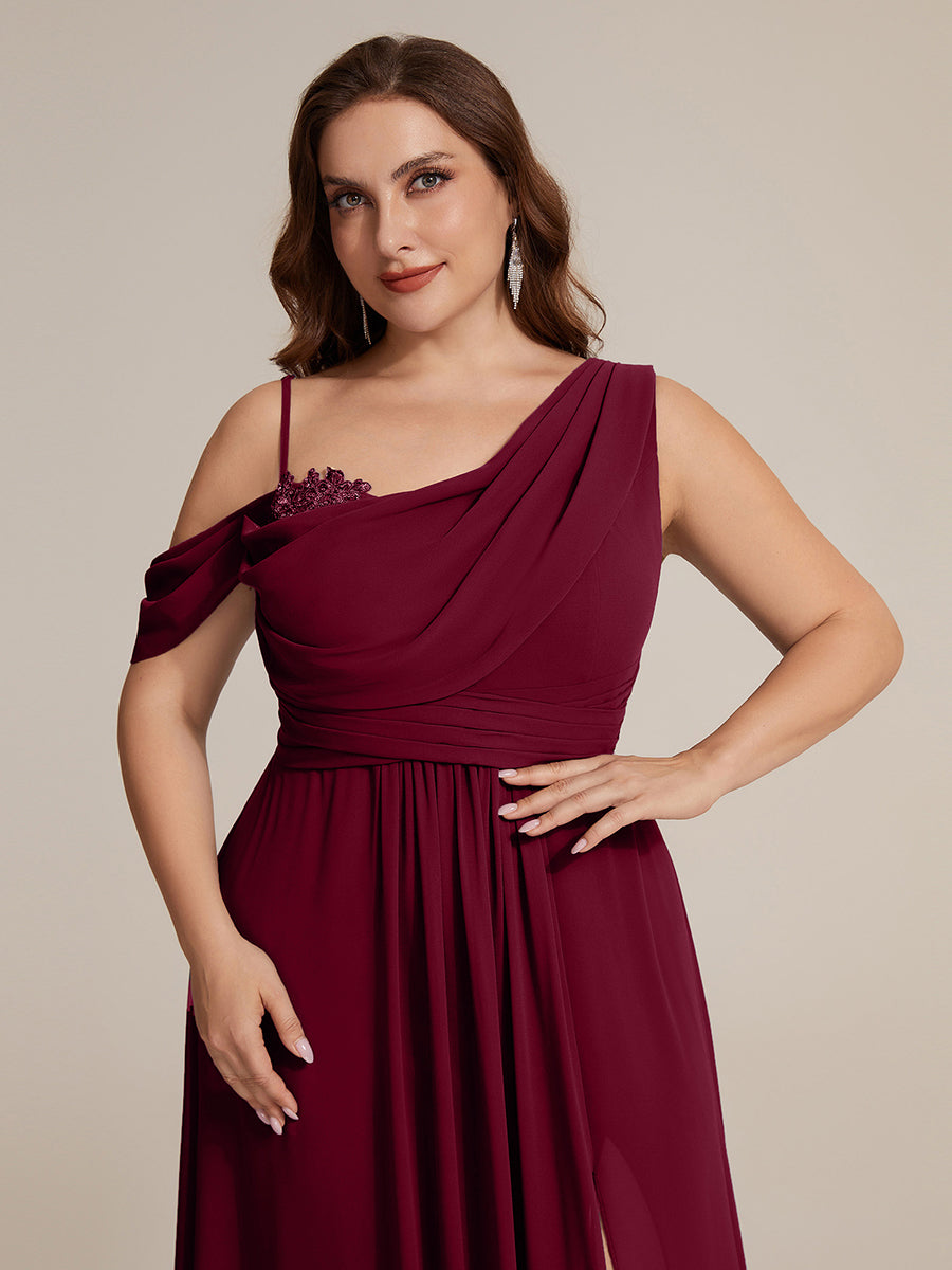 Bodenlanger Asymmetrischer A-Linien Chiffonkleid Mit Pailletten Hohem Schlitz Cowl Neck Kleid #Farbe_Burgunderrot