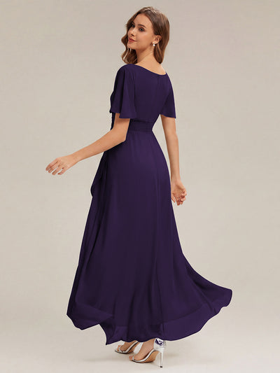 High-Low Chiffon Kleid Mit Rundhalsausschnitt Asymmetrischem Saum Gerüschten Und Rüschen Details Faltenoptik #Farbe_Dunkelviolett