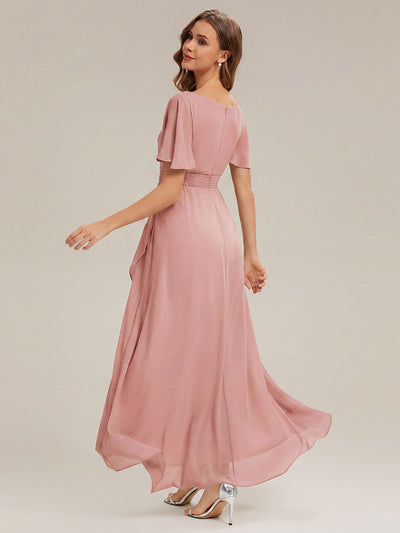 High-Low Chiffon Kleid Mit Rundhalsausschnitt Asymmetrischem Saum Gerüschten Und Rüschen Details Faltenoptik #Farbe_Altrosa