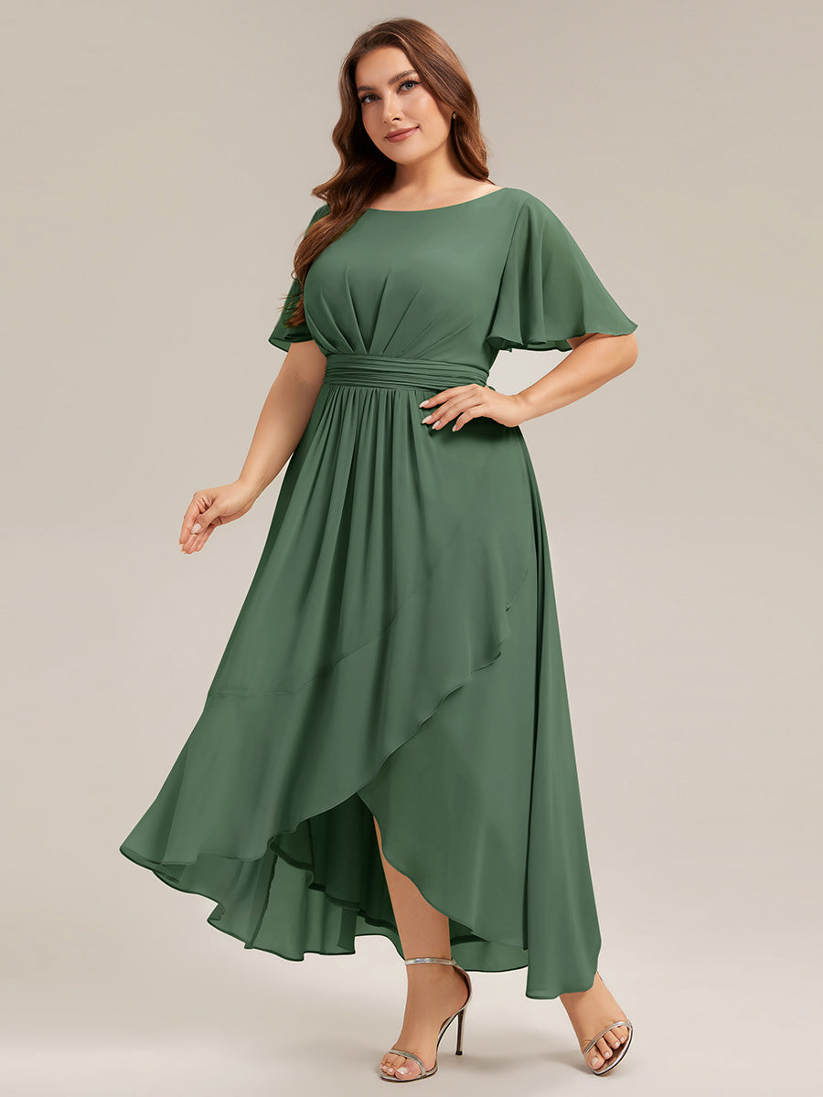 High-Low Chiffon Kleid Mit Rundhalsausschnitt Asymmetrischem Saum Gerüschten Und Rüschen Details Faltenoptik #Farbe_Eukalyptus
