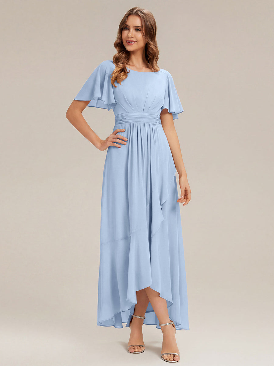 High-Low Chiffon Kleid Mit Rundhalsausschnitt Asymmetrischem Saum Gerüschten Und Rüschen Details Faltenoptik #Farbe_Eisblau