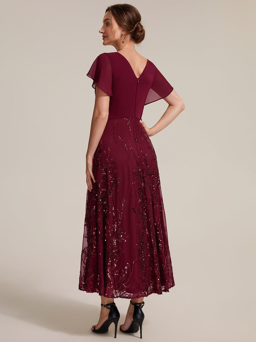 Tea Länge V Ausschnitt A Linien Kleid Aus Chiffon Mit 3D Drapierung Und Pailletten #Farbe_Burgunderrot