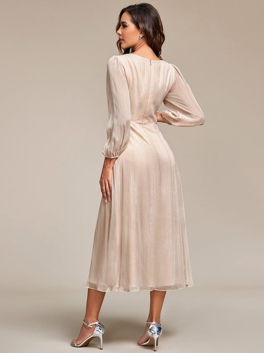 Robe d'invit¨¦ de mariage trap¨¨ze en mousseline fluide ¨¤ encolure ronde et longueur au genou #farbe_Champagner