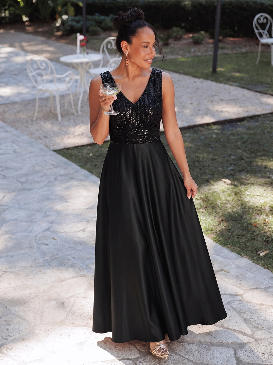 Maxilänge V-Ausschnitt A-Linien Kleid Aus Satin Mit Pailletten Für Glamourösen Look #Farbe_Schwarz