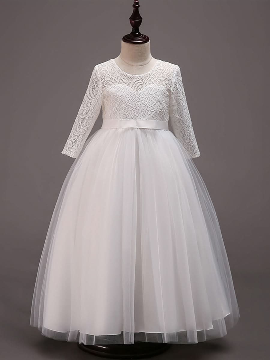 Bezauberndes Blumenmädchenkleid aus Spitze mit Schleife und langen Ärmeln #farbe_weiss