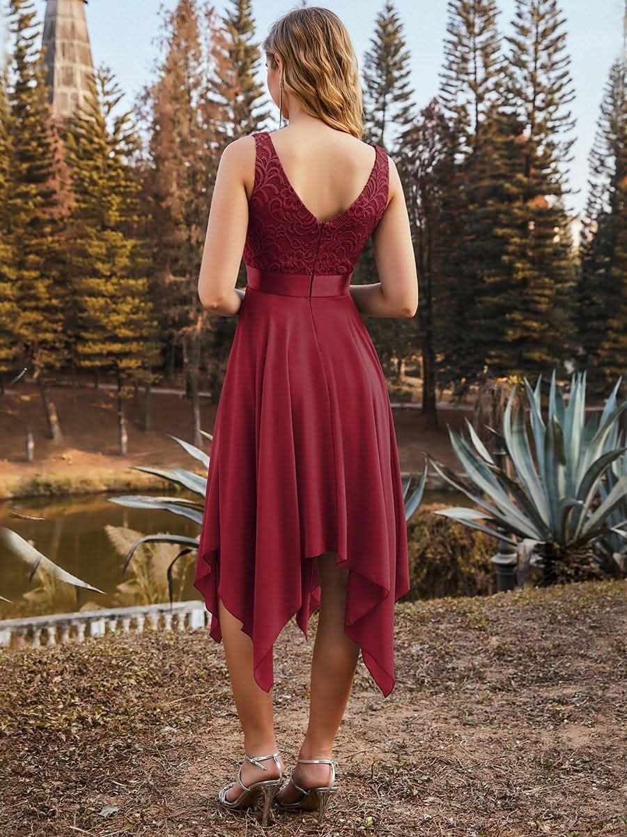 Atemberaubende V-Ausschnitt Spitze & Chiffon Ballkleider 00207 #farbe_Burgundy